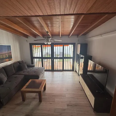 In Parque Santiago 1 Dreams True! Chalet Playa de las Americas (Tenerife)