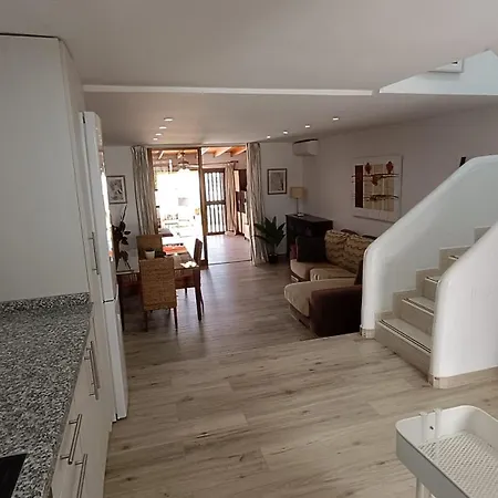 Sunset Luxury Villa In Parque Santiago 1 シャレー *