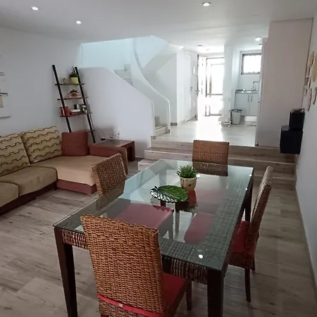 シャレー Sunset Luxury Villa In Parque Santiago 1